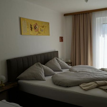 Pension-Ferienwohnung Rotar Faak am See Bagian luar foto