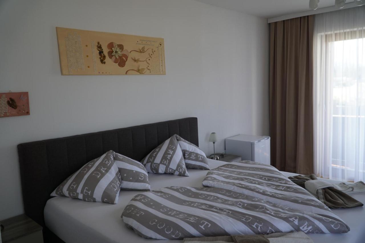 Pension-Ferienwohnung Rotar Faak am See Bagian luar foto