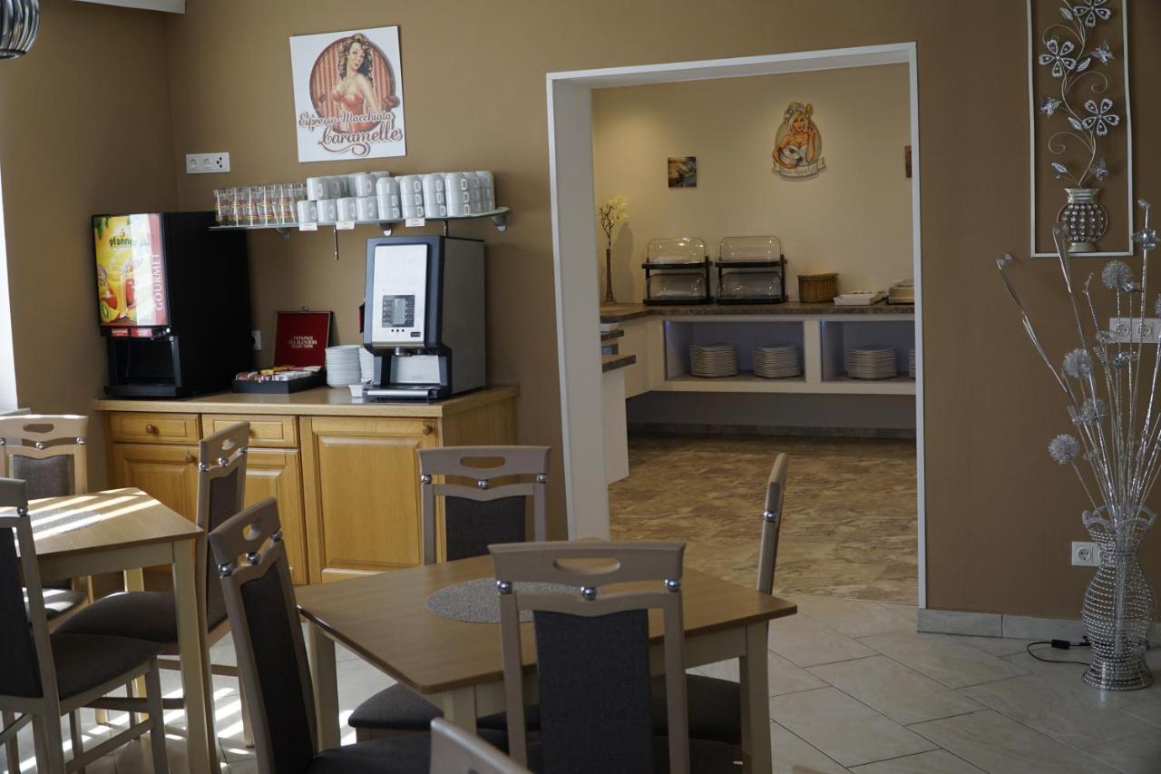 Pension-Ferienwohnung Rotar Faak am See Bagian luar foto