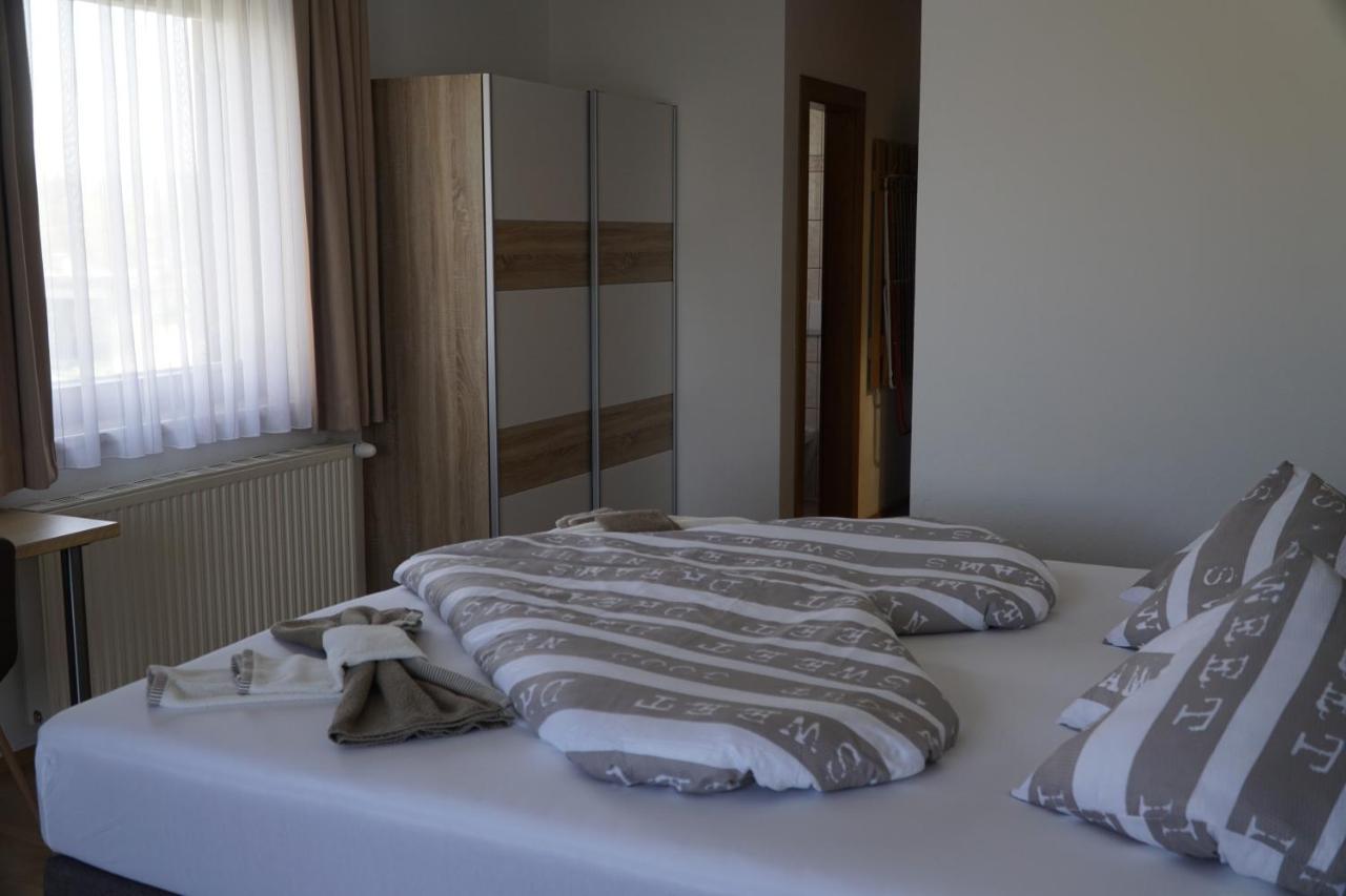 Pension-Ferienwohnung Rotar Faak am See Bagian luar foto