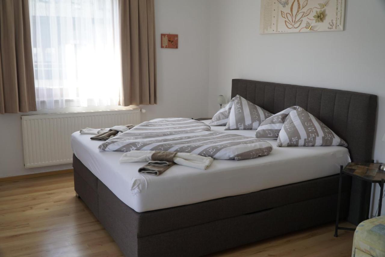 Pension-Ferienwohnung Rotar Faak am See Bagian luar foto